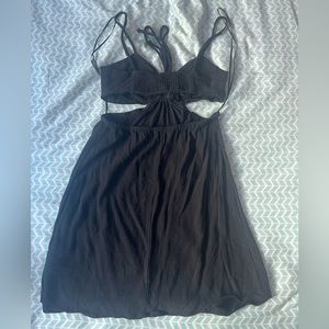 Black H&M short dress, flowy, flattering, and cute
